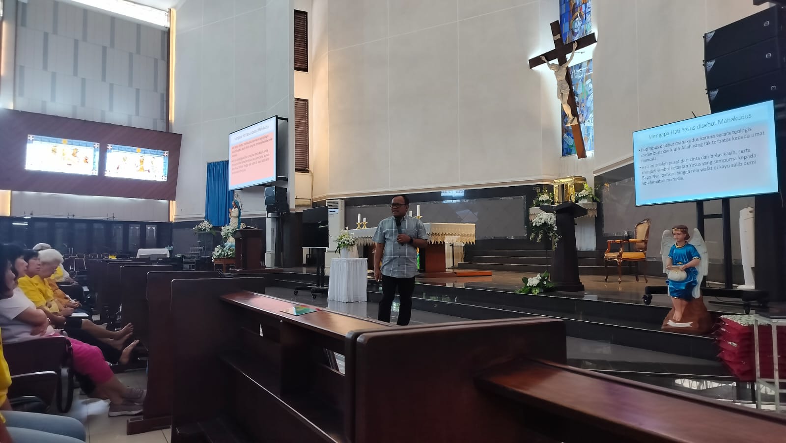 Parokiku, Hati Yesus Yang Maha Kudus